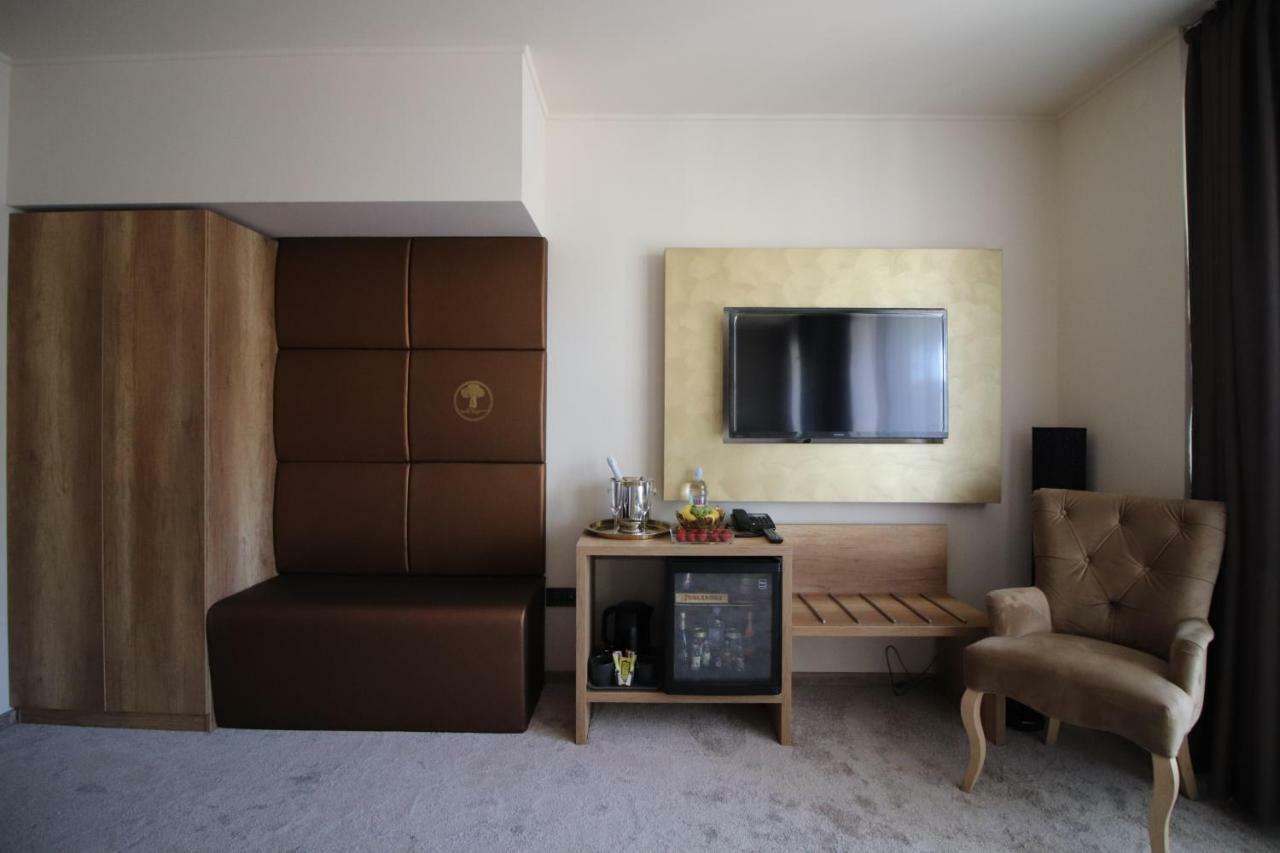 Baobab Suites Siófok Esterno foto